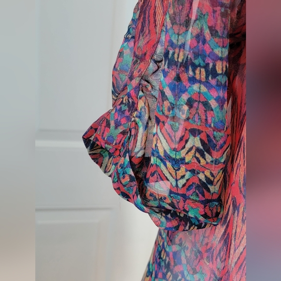 Skies are Blue Sheer Blouse Women's S Petie Multi-colored Abstract Short Sleeved - Picture 6 of 12